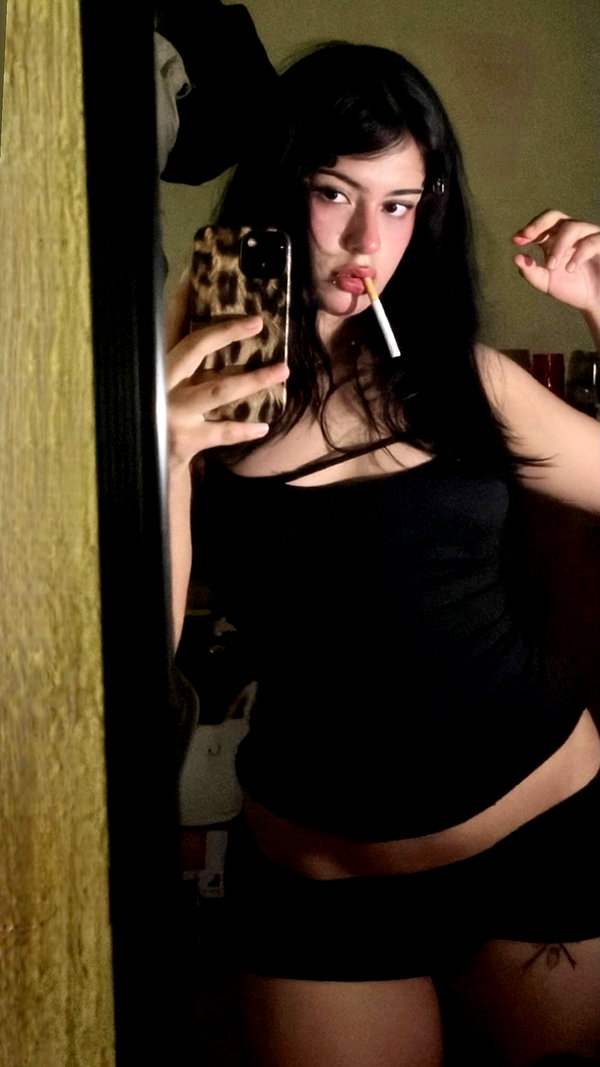 h111allyy archive image