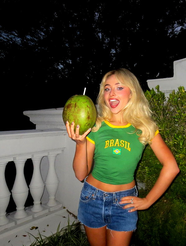 sabrinacarpenter instagram image archive image