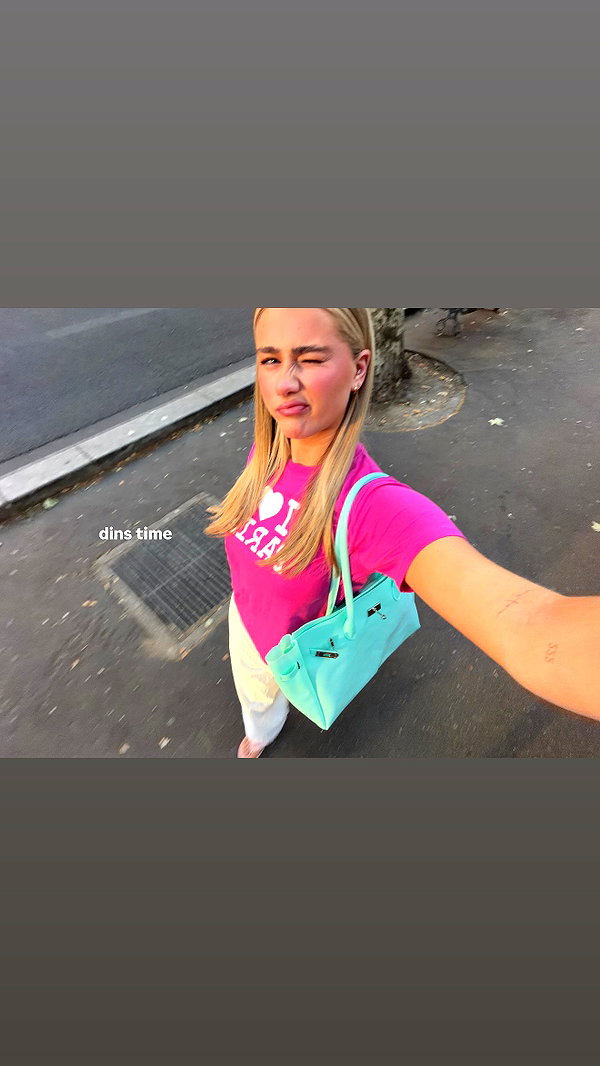 sophadophaa_ instagram image archive image