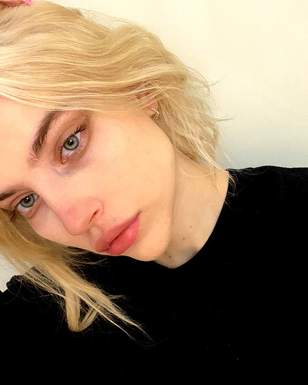 alien.hanna instagram image archive image