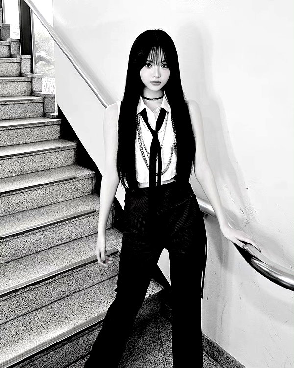 hhh.e_c.v instagram image archive image