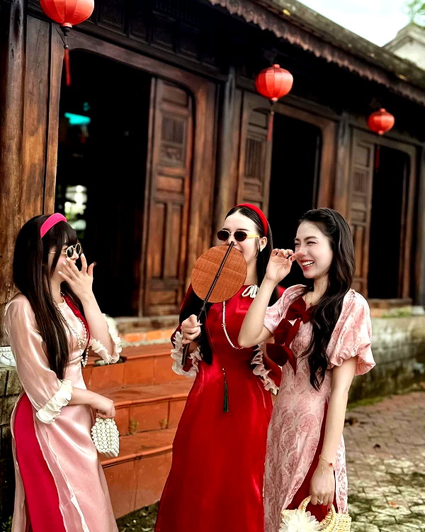lyhythuedoxinh instagram image archive image