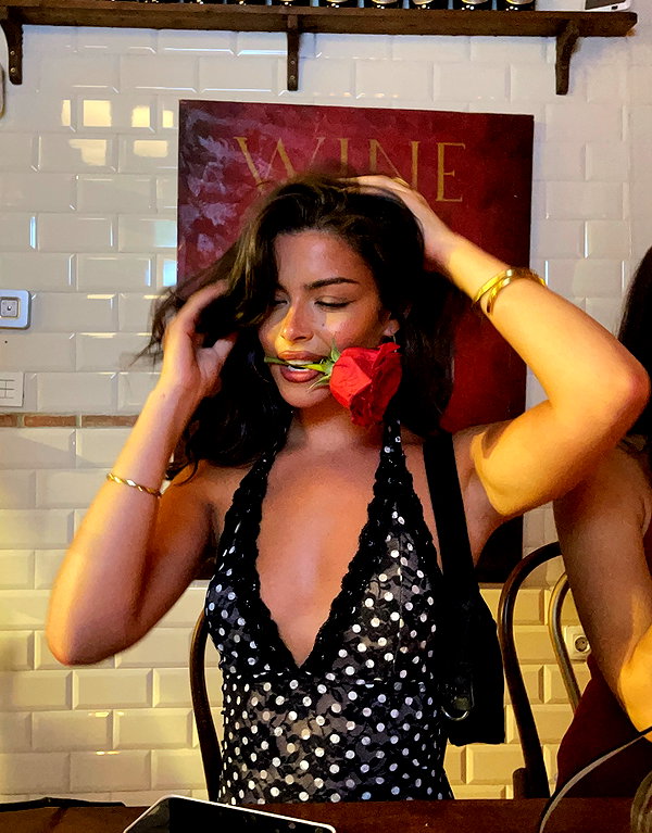 oliviaphillipps instagram image archive image