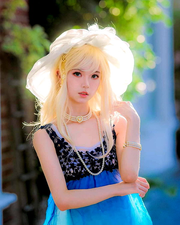 muze instagram image archive image