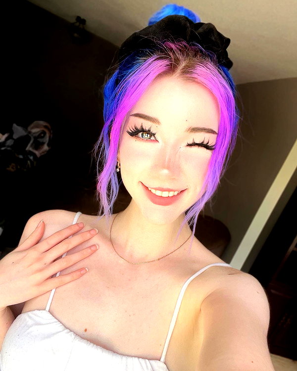 danielle.mercedie instagram image archive image