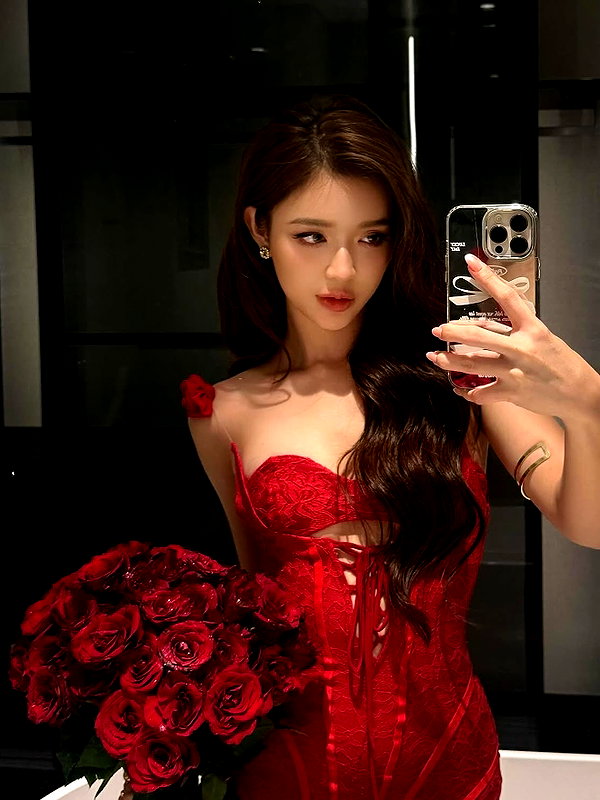 lyhythuedoxinh instagram image archive image