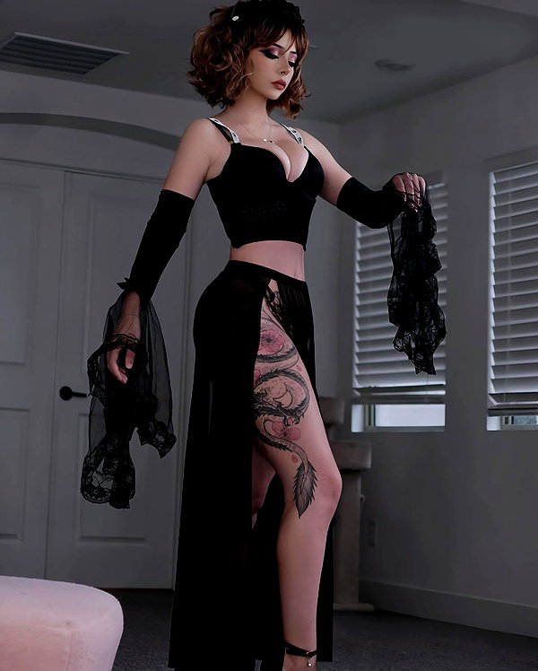 ellaexplicit_ instagram image archive image