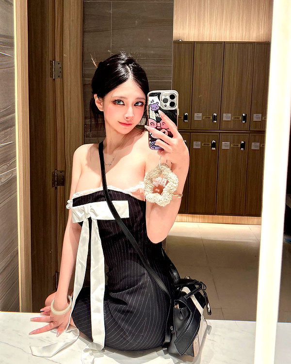erokochiba instagram image archive image