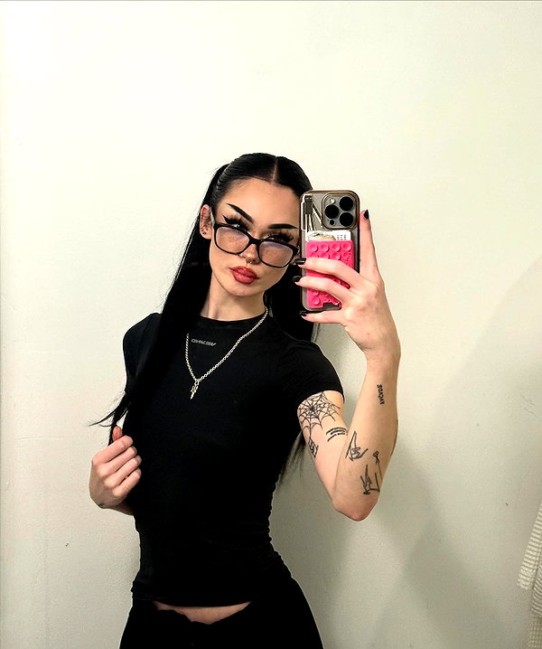 gabs.z.x instagram image archive image