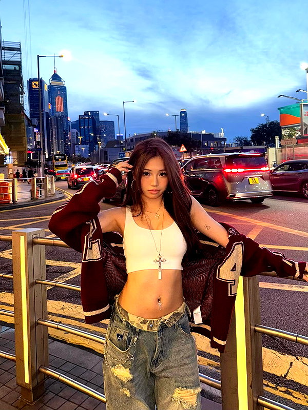 joycee.e instagram image archive image