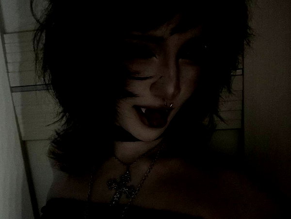 Archived image from @kk3tr1n4 on Instagram