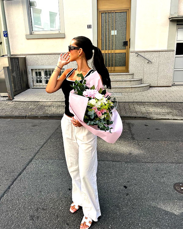 zoeliss instagram image archive image