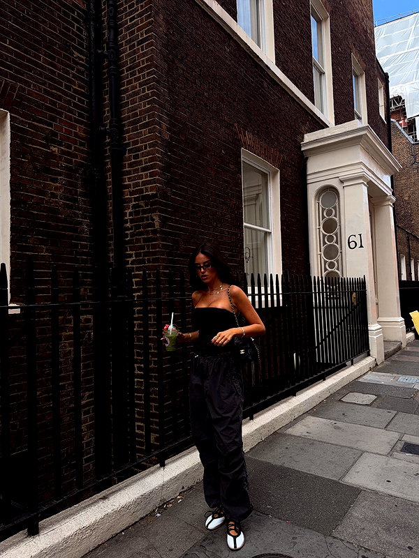 zoeliss instagram image archive image