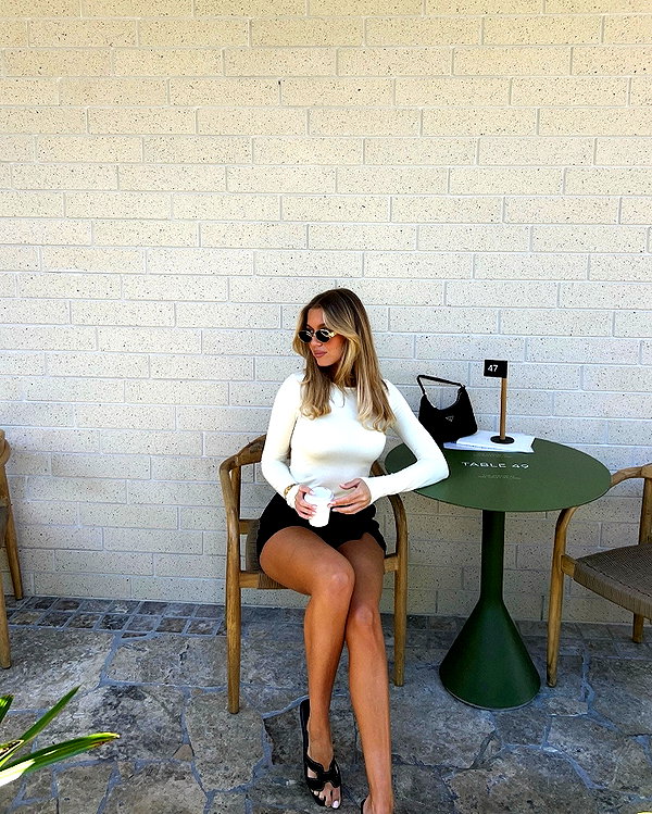 sophiebatzloff instagram image archive image