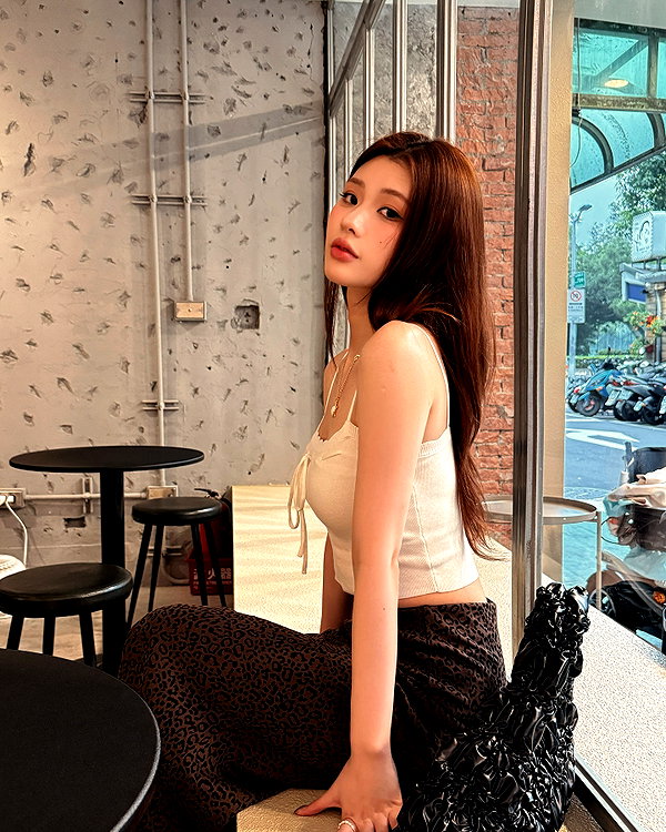 jiw_____n instagram image archive image