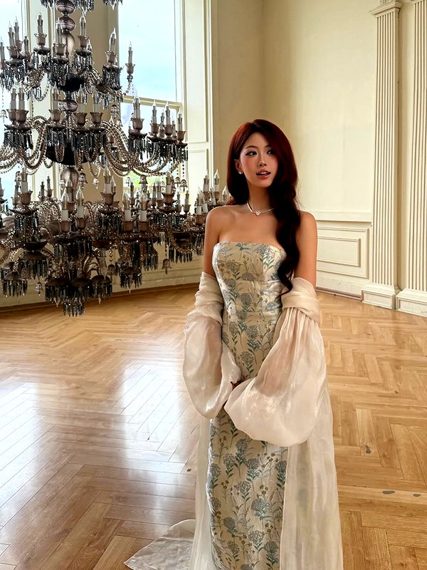 lyhythuedoxinh instagram image archive image