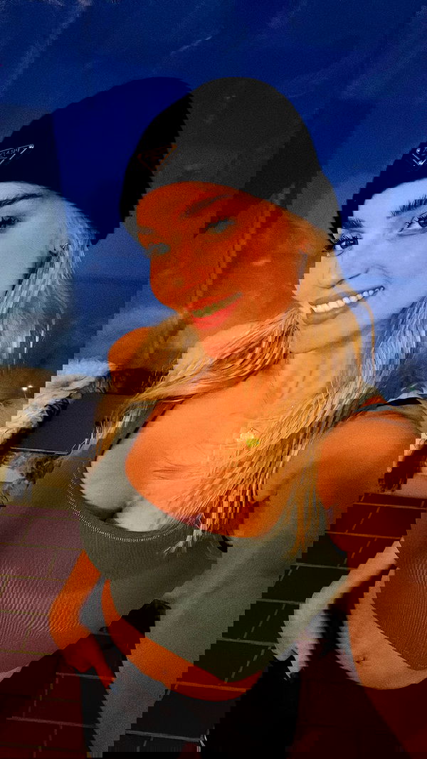 alexis.blond alexis.blond archive image