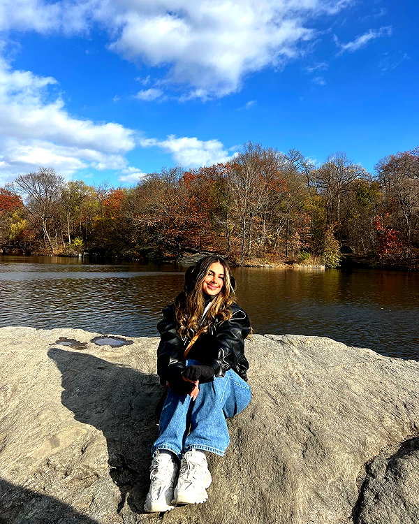 godbless_jess instagram image archive image