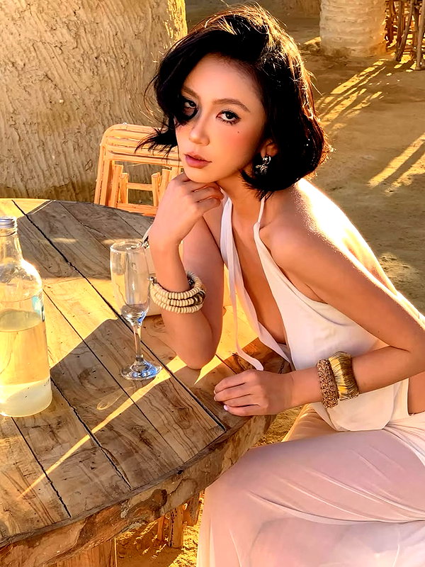 lyhythuedoxinh instagram image archive image