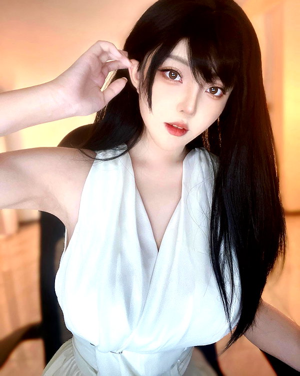 Archived image from @takomayuyi on Instagram