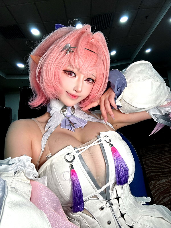 erokochiba instagram image archive image