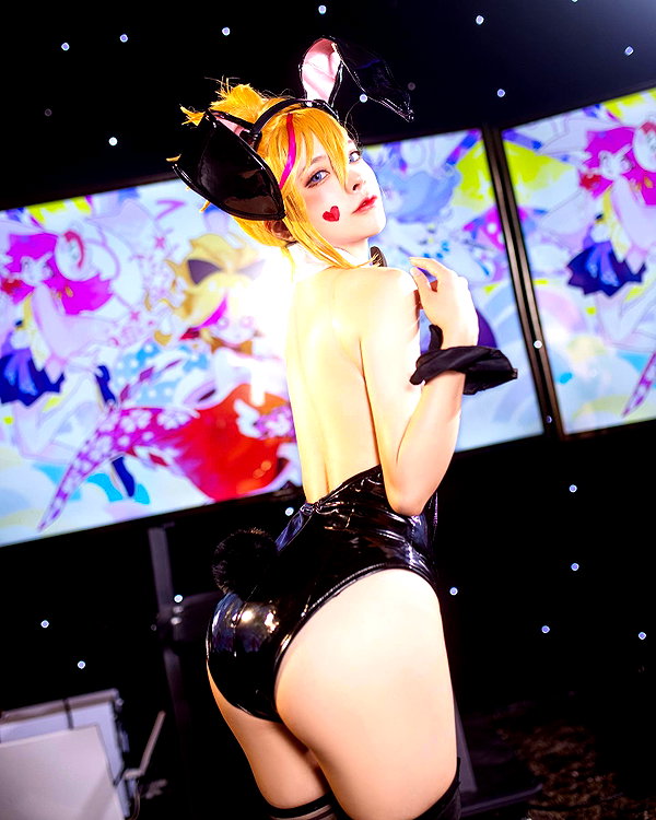 erokochiba instagram image archive image
