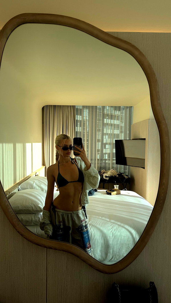 alexandramarianna instagram image archive image