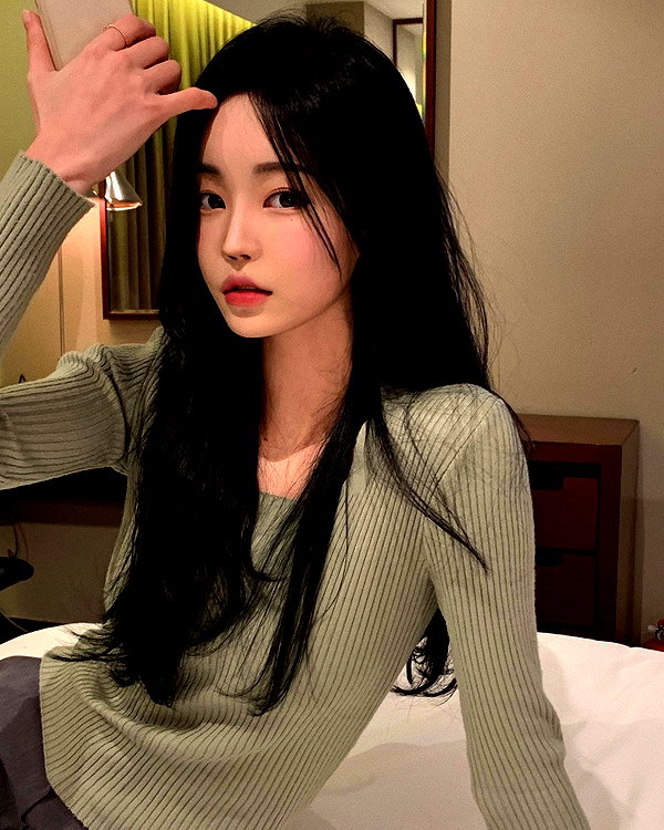 daxbin instagram image archive image
