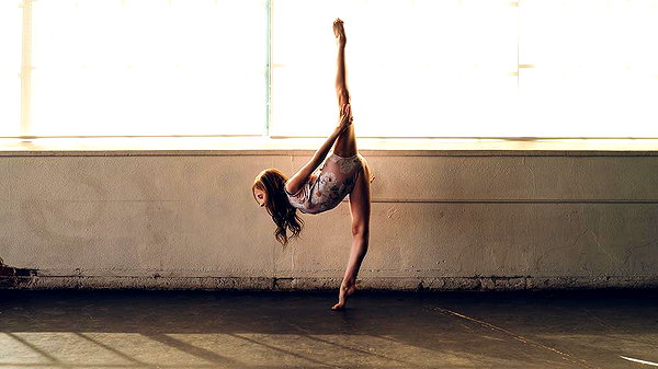 ellianawalmsley instagram image archive image