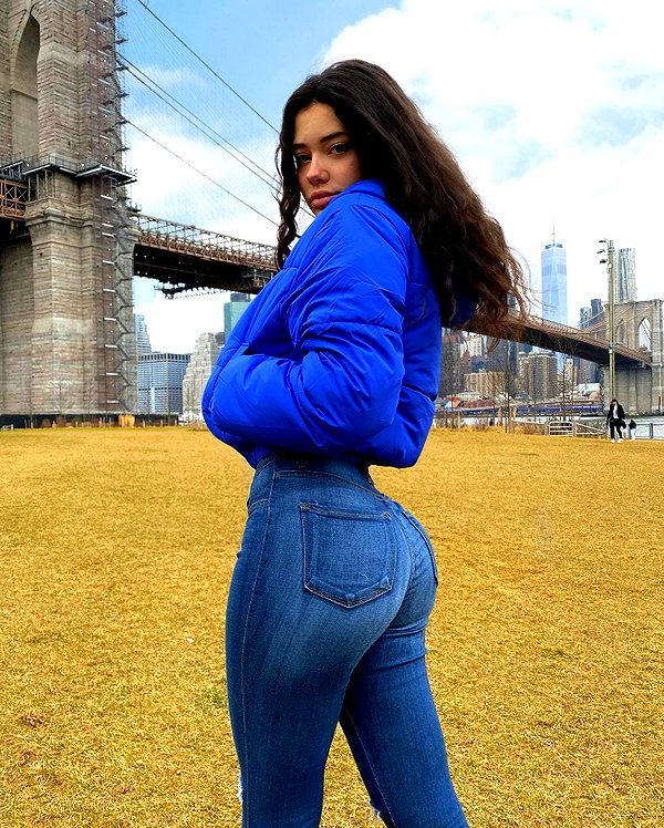 vanessa.rhd instagram image archive image