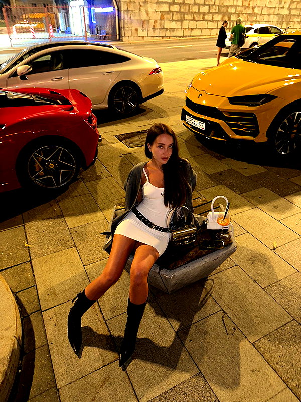 veroni22ka instagram image archive image