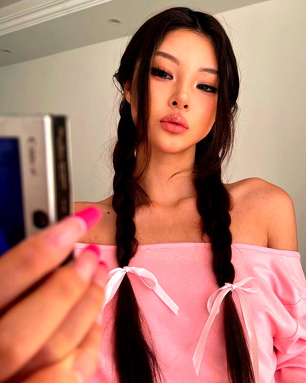 ll.lu1s instagram image archive image