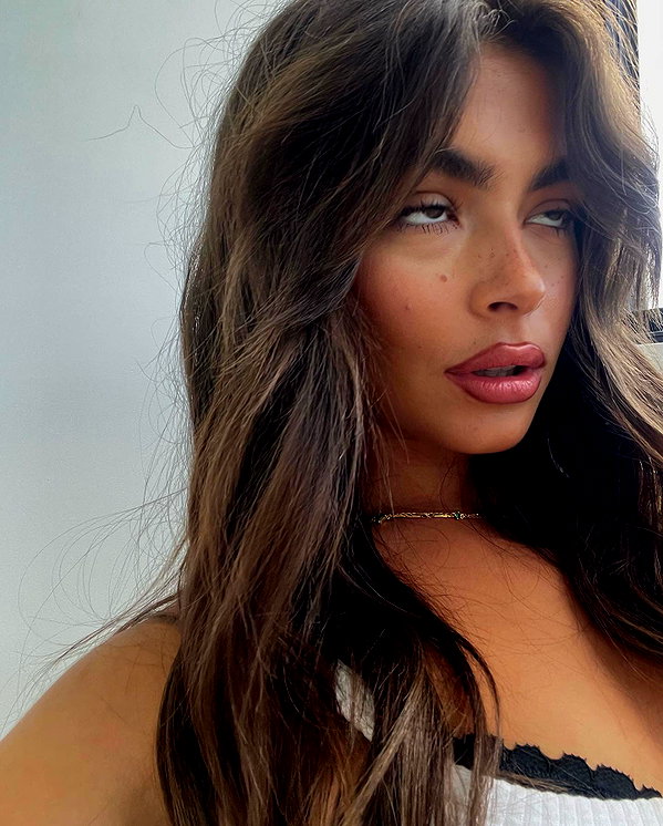oliviaphillipps instagram image archive image
