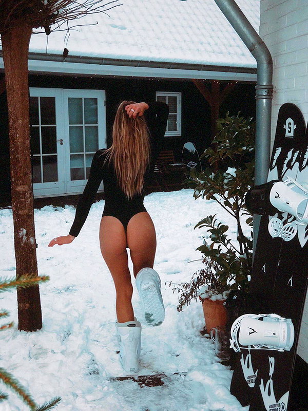 surfsterre instagram image archive image