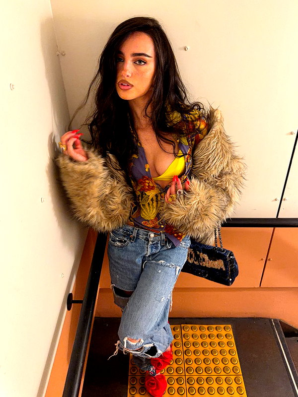 ellachristo instagram image archive image