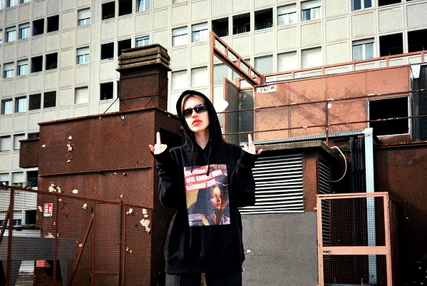 alien.hanna instagram image archive image