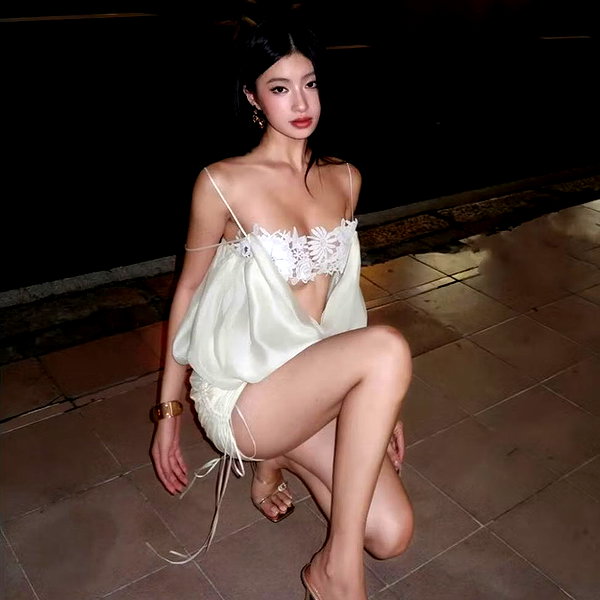 lyhythuedoxinh instagram image archive image