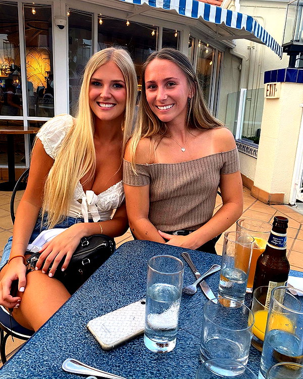 allie_dunn instagram image archive image