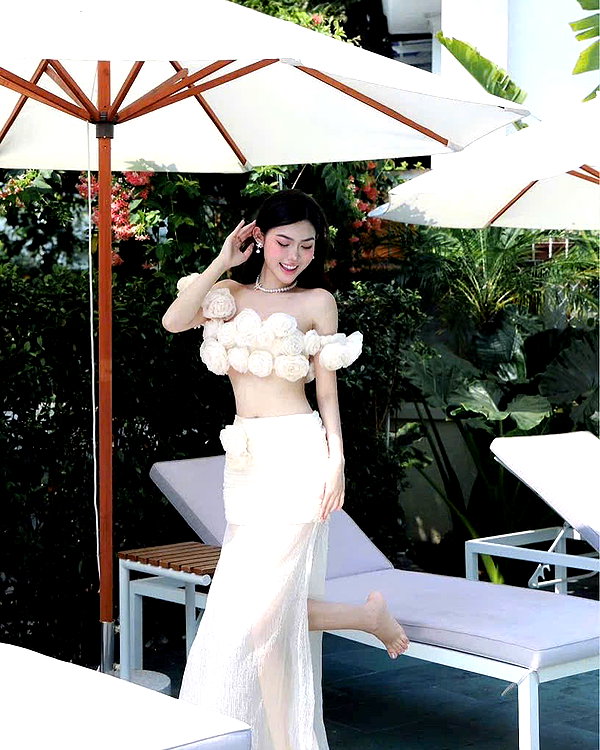 lyhythuedoxinh instagram image archive image