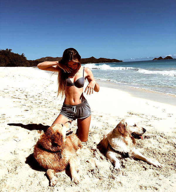 haileypandolfi instagram image archive image