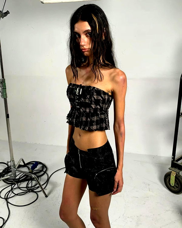 fair_mua instagram image archive image