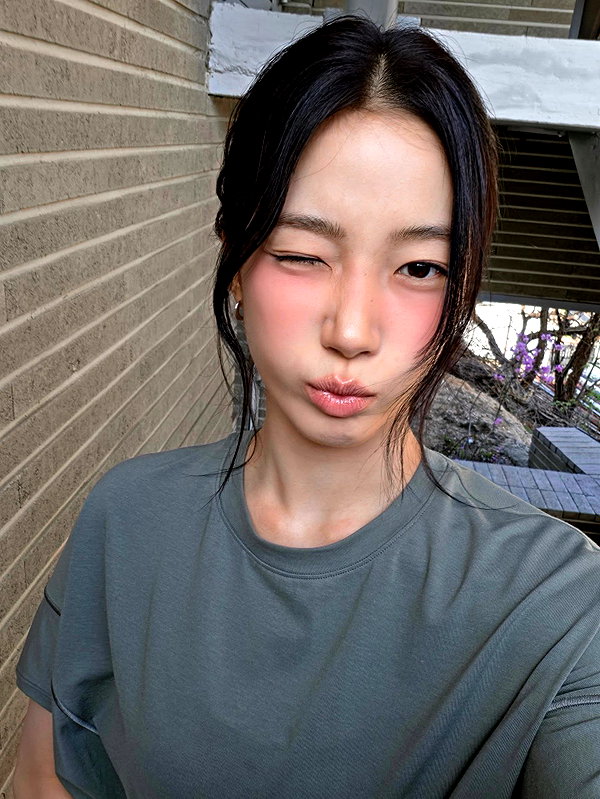 zuhazana instagram image archive image