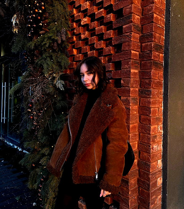 vslunz instagram image archive image