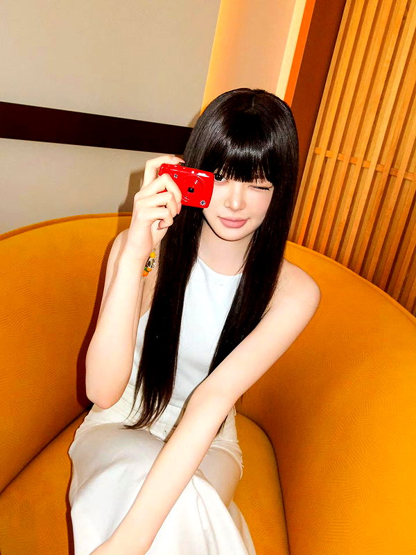 hhh.e_c.v instagram image archive image