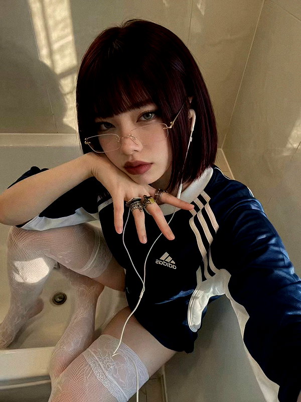 iiren_z instagram image archive image