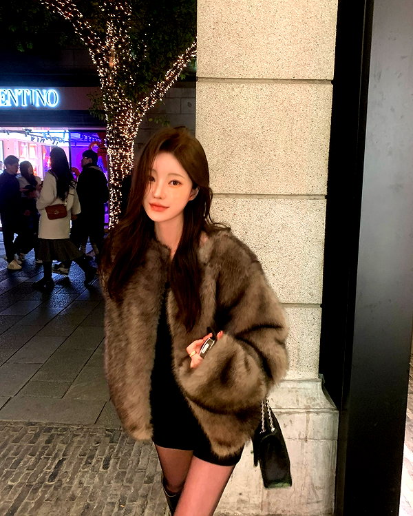 daxbin instagram image archive image