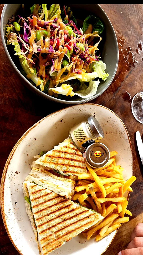 barzomer instagram image archive image