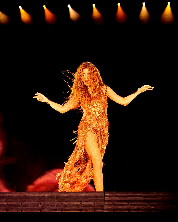 shakira instagram image archive image