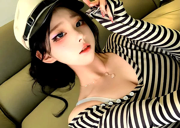 yingyinng_ instagram image archive image