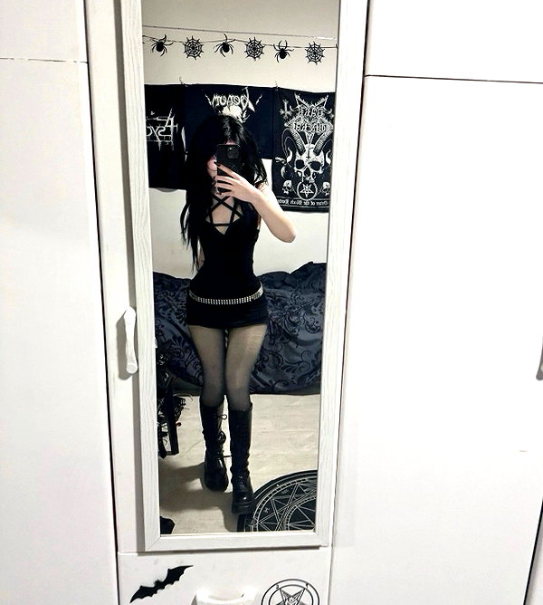 vampiryska instagram image archive image